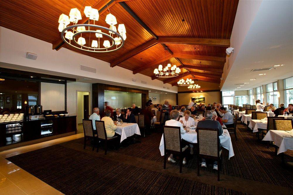 Distinction Te Anau Hotel&Villas Extérieur photo